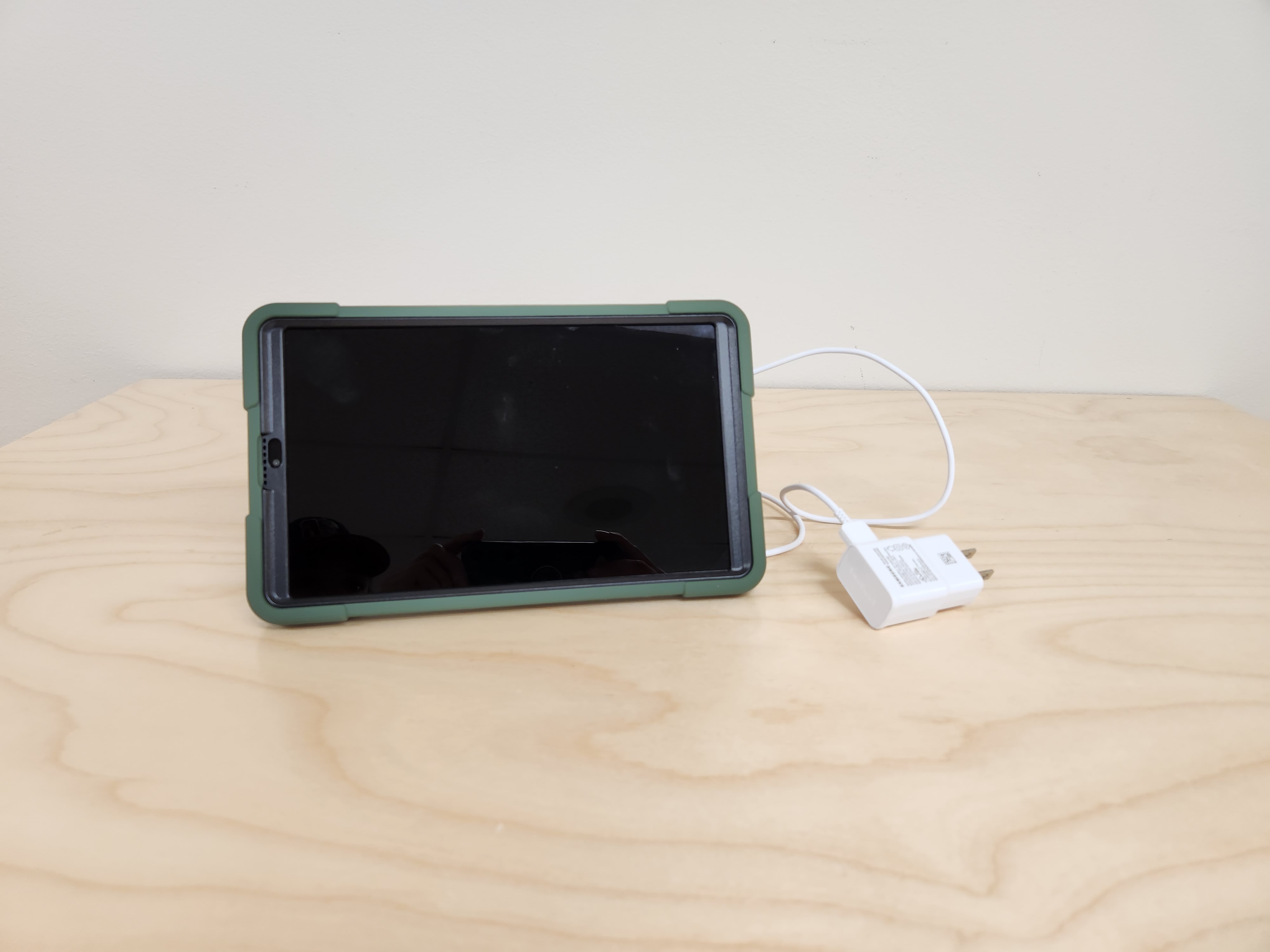Tablet with charging chord